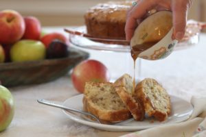 Apple Cake with Caramel Glaze sockbox10.com