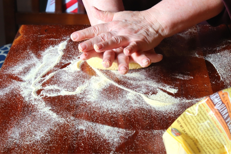 Homemade Pasta Using Semolina Or All-Purpose Flour sockbox10.com